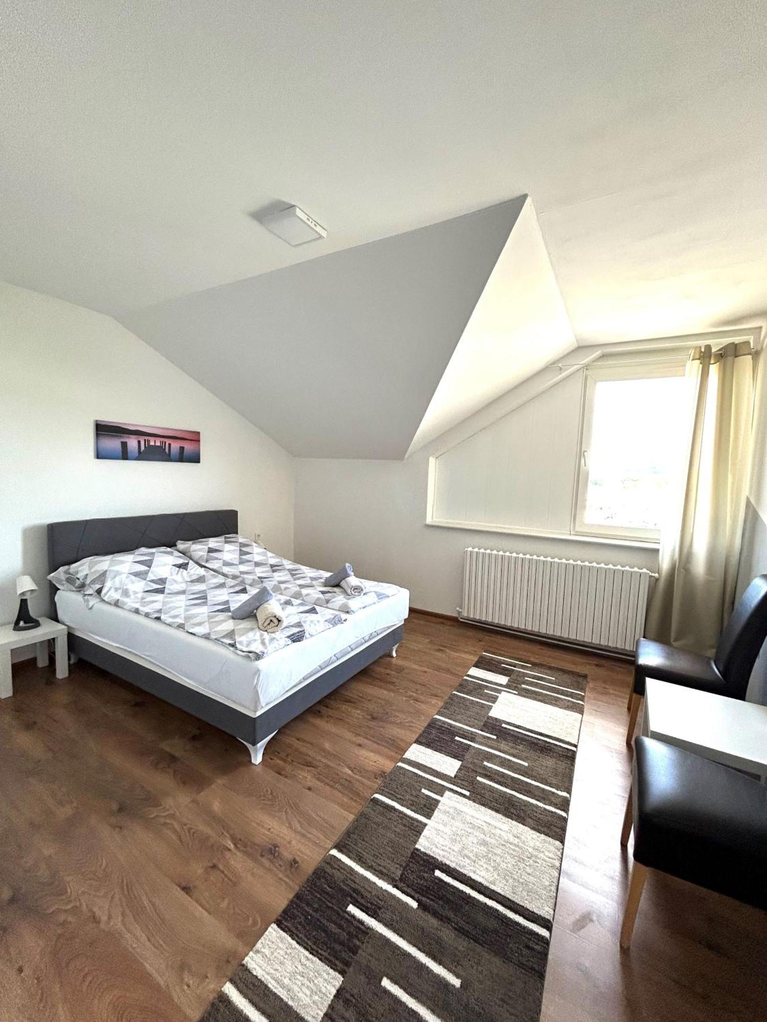 Rooms Alea Sanski Most Екстер'єр фото